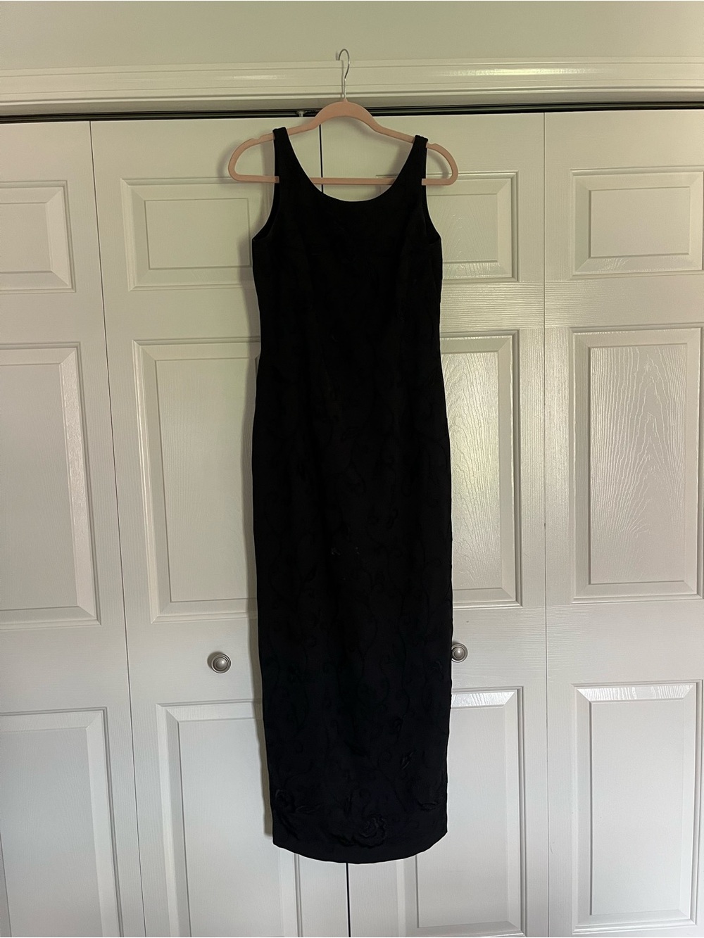 Women's Black Sleeveless Maxi Dress - Timeless Evening Sheath